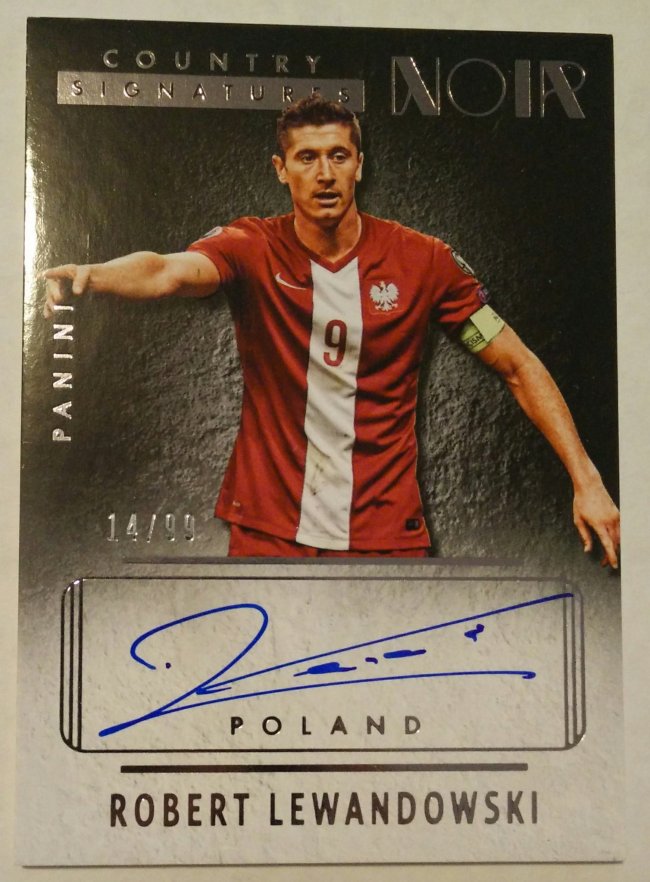 2016-17 Panini Noir - Autographed Memorabilia Robert