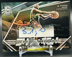 2022-23 Panini Spectra Shawn Kemp