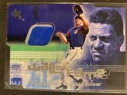 2001 Fleer e-x juan gonzalez wall of fame relic