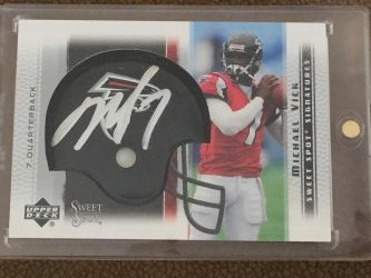 Panini National Treasures Michael Vick Jersey Relic GU SP/99