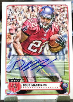 2012 Topps Magic Doug Martin Rookie Autograph
