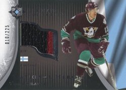 2005/06 Upper Deck Ultimate Collection National Heroes Jerseys Selanne