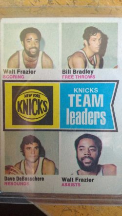 1969 Topps  Knicks Team Leaders- Walt Frazier/Bill Bradley/Dave DeBusschere