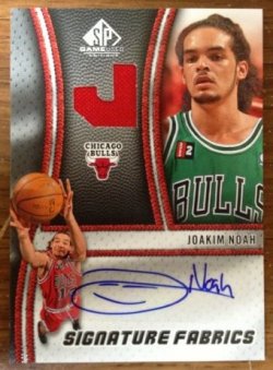 2009 Upper Deck SP Game Used Joakim Noah Signatures Fabric Auto