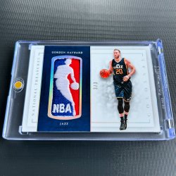 2016 Panini  Gordon Hayward logoman