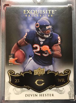 2008 Upper Deck Exquisite  Devin Hester 2008 Exquisite Base Card 