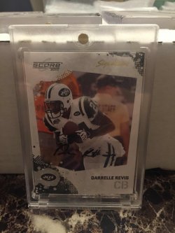 2010 Panini Score Darrelle Revis Score Signatures