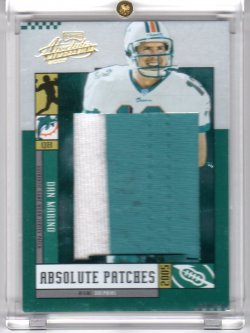 2005 Playoff Absolute Dan Marino