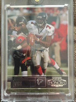 2003 Playoff Playoff Honors Michael Vick Auto On Card