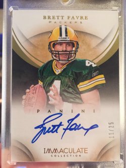 2013 Panini Immaculate Collection  Brett Favre Ink Gold/25