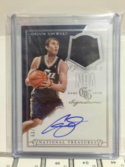 2014 Panini National Treasures Gordon Hayward NBA Game Gear Signatures