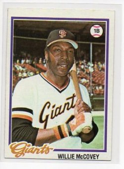    1978 TOPPS # 34 WILLIE MCCOVEY GIANTS *000024